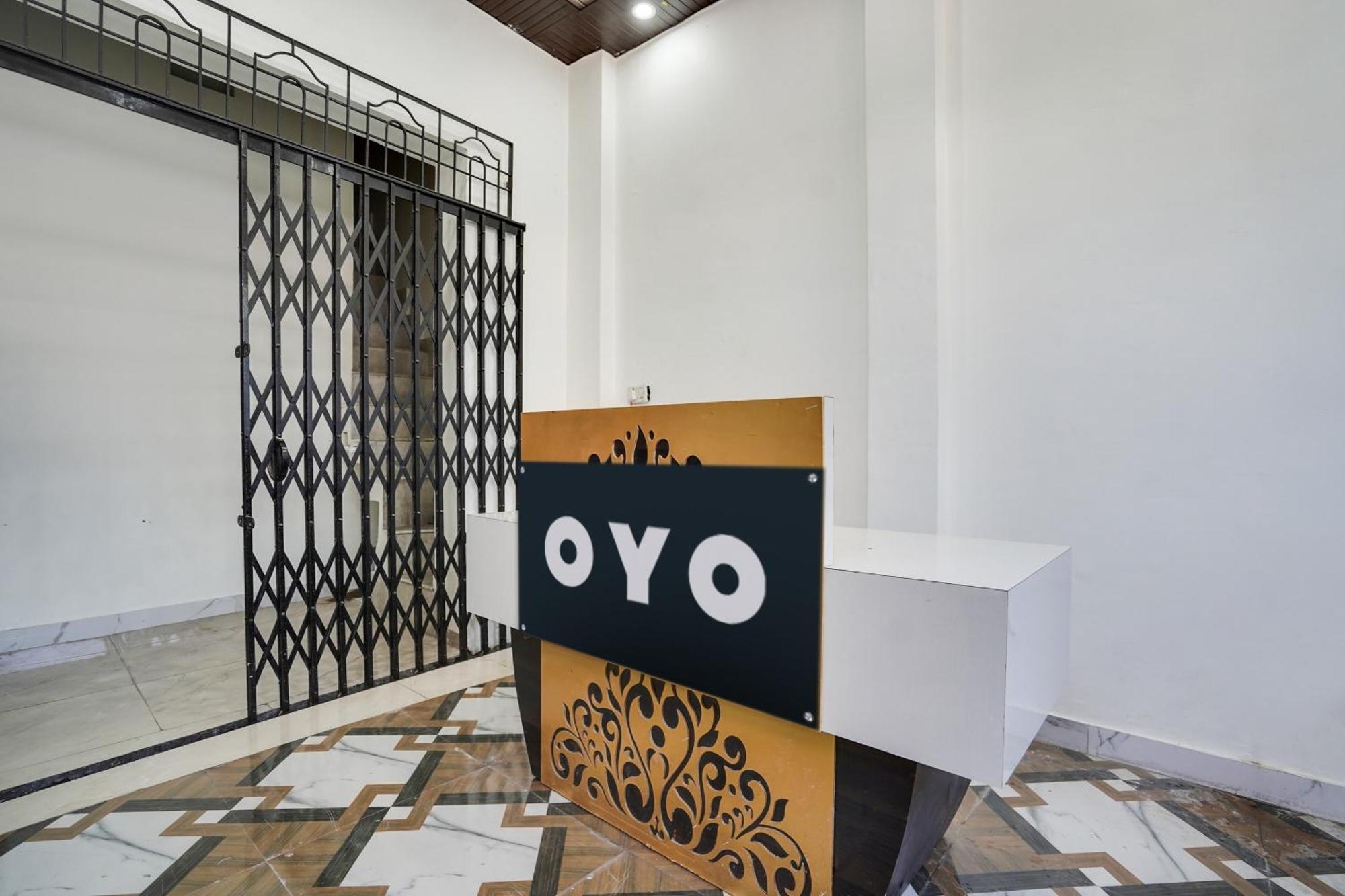 Hotel O The Moon Bareilly Dış mekan fotoğraf
