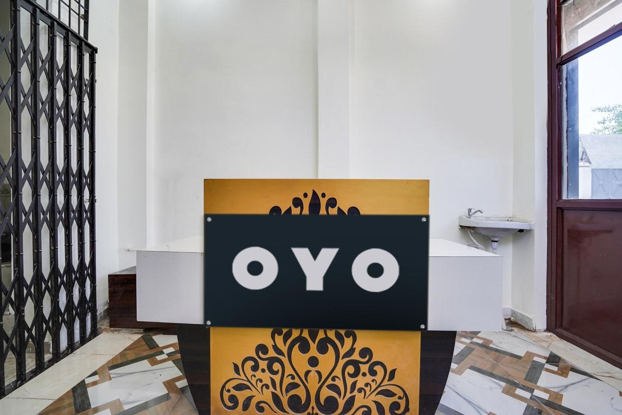 Hotel O The Moon Bareilly Dış mekan fotoğraf